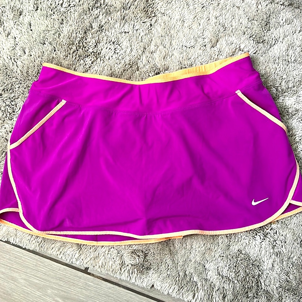 Nike skort tennis golf ⛳️ 🎾 dri-fit sports wear